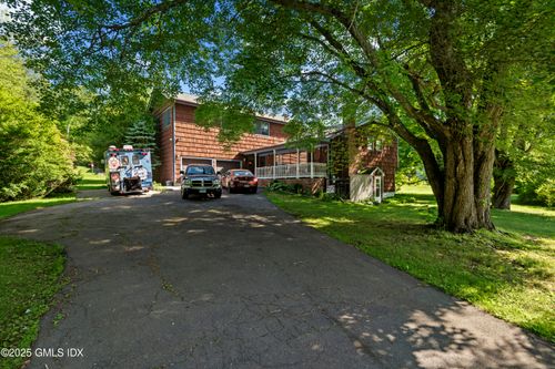 337 Woodbine Rd, Stamford, CT, 06903-1904 | Card Image