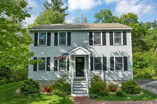 14 Doris Dr, Hooksett, NH, 03106-2112 | Card Image