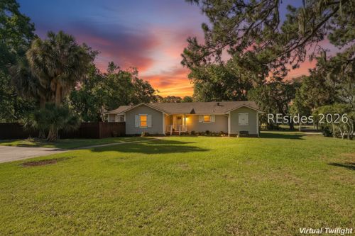 2255 Plantation Dr, Beaufort, SC, 29902-5221 | Card Image