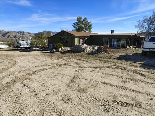 9313 Polaris Way, Morongo Valley, CA, 92256-9551 | Card Image