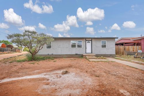 3712 Amelia Dr, Midland, TX, 79703-7104 | Card Image