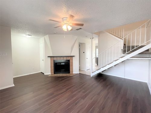 2739 Patricia Ln, Garland, TX, 75041-2608 | Card Image