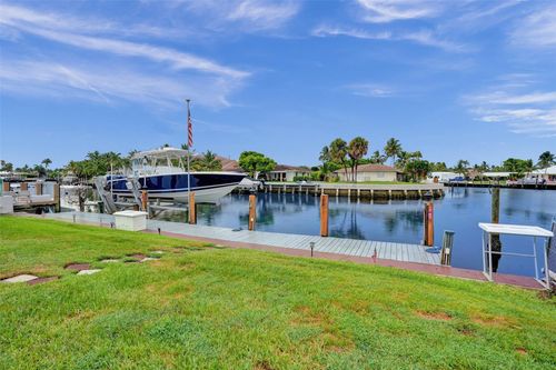 1000 Se 7th Ave, Pompano Beach, FL, 33060-9416 | Card Image