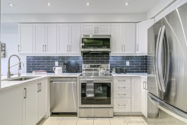4 Brind Sheridan Crt, House attached with 4 bedrooms, 3 bathrooms and 1 parking in Ajax ON | Image 12