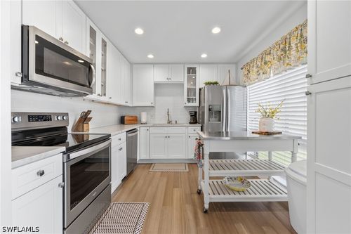 2-197 Harrison Rd, NAPLES, FL, 34112-6086 | Card Image
