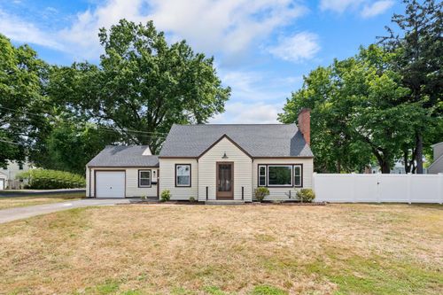 98 Rockwell Ave, Plainville, CT, 06062-1717 | Card Image