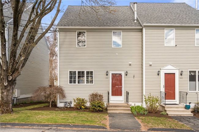 844 Bullocks Point Ave, Condo with 2 bedrooms, 3 bathrooms and 1 parking in Riverside RI | Image 21