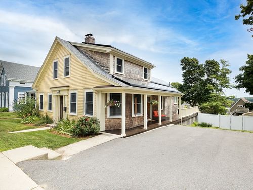 58 Pleasant St, Somerset, MA, 02726-4114 | Card Image