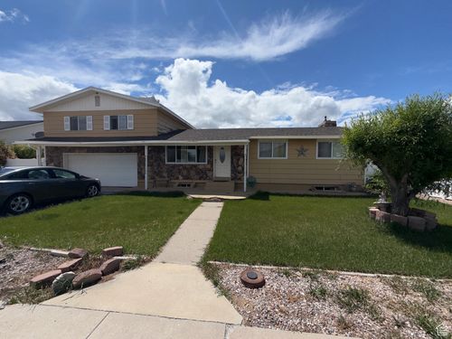 328 S Center St, Delta, UT, 84624-9344 | Card Image