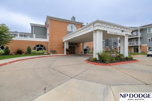 unit-2207-3001 S 51st Street Ct, Lincoln, NE, 68506-3488 | Card Image
