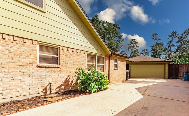 Driveway | Image 6