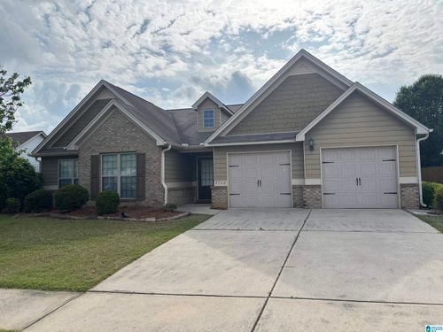 2708 Wyndham Gate Blvd, Opelika, AL, 36804-7670 | Card Image