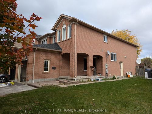 1423 Quest Cir, Mississauga, ON, L5N8B4 | Card Image