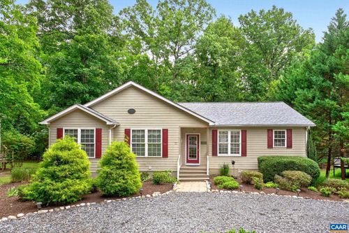 33 Hardwood Rd, PALMYRA, VA, 22963-2233 | Card Image