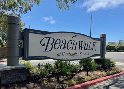 7012 Little Harbor Dr, Huntington Beach, CA, 92648-3066 | Card Image