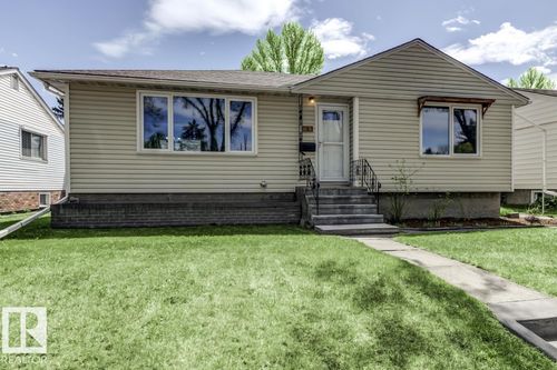 8511 64 Ave Nw, Edmonton, AB, T6E0H1 | Card Image