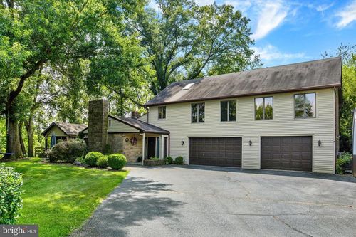 1502 Knollcrest Rd, HARRISBURG, PA, 17112-2017 | Card Image