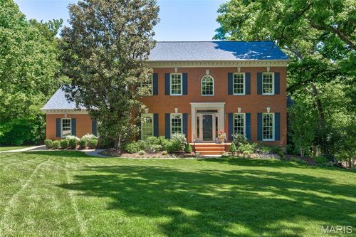 452 Meyer Avenue, Kirkwood, MO, 63122 | Card Image