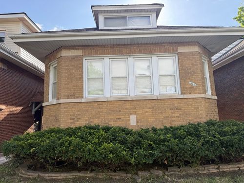 9355 S Throop Street, Chicago, IL, 60620 | Card Image