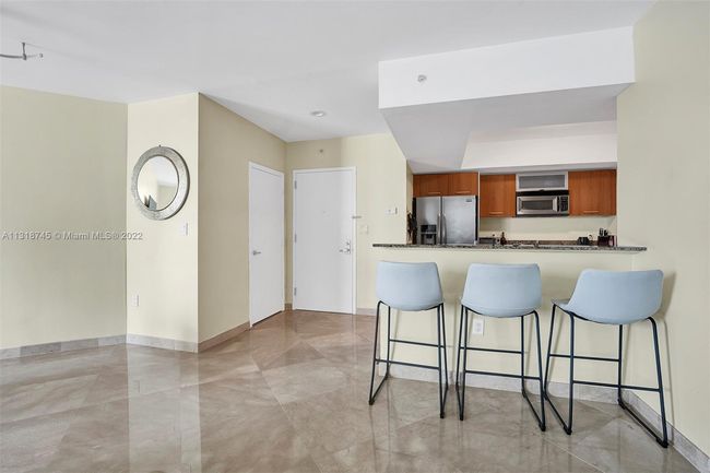 APT-2109 - 9055 Sw 73 Rd Ct, Condo with 3 bedrooms, 2 bathrooms and null parking in Pinecrest FL | Image 9