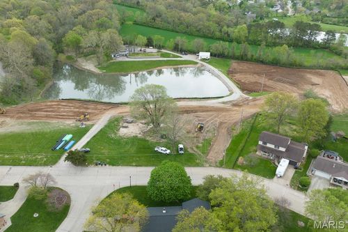 5 Ogle Estates, Columbia, IL, 62236 | Card Image