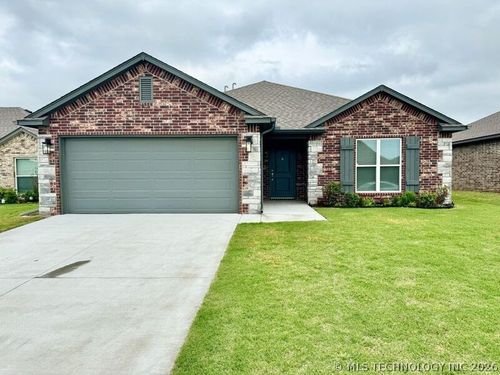 13433 N 132nd Avenue E, Collinsville, OK, 74021 | Card Image