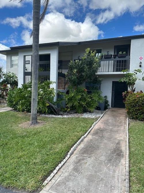 apt-b-13283 Pineapple Palm Ct, Delray Beach, FL, 33484-1410 | Card Image