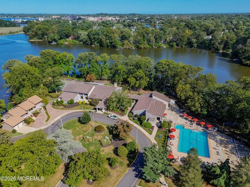 70 Lexington Ct, Red Bank, NJ, 07701-5467 | Card Image