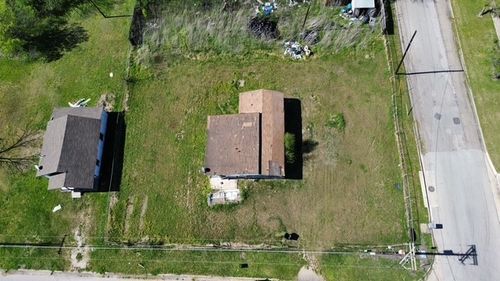 807 E 17th Ave, Corsicana, TX, 75110-8237 | Card Image