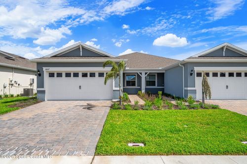 8837 Splashing Dr, Melbourne, FL, 32940-8882 | Card Image
