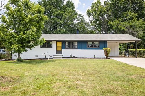 3842 Brookcrest Cir, Decatur, GA, 30032-3812 | Card Image