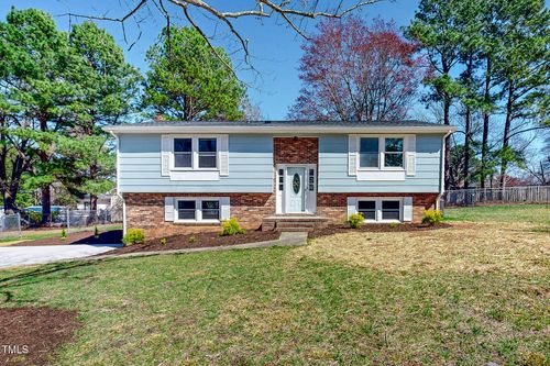 72 Edgemont Ave, Roxboro, NC, 27573-2727 | Card Image