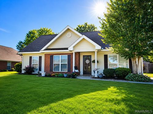 68 Fanoni Ln, Wetumpka, AL, 36092-8056 | Card Image