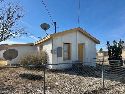 411 W Callaghan St, Fort Stockton, TX, 79735-7004 | Card Image
