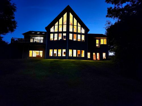 N7182 Mccabe Rd, Elkhorn, WI, 53121-2802 | Card Image
