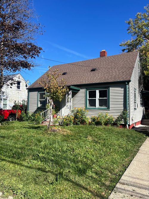 2113 Mcclelland Ave, Erie, PA, 16510-1355 | Card Image