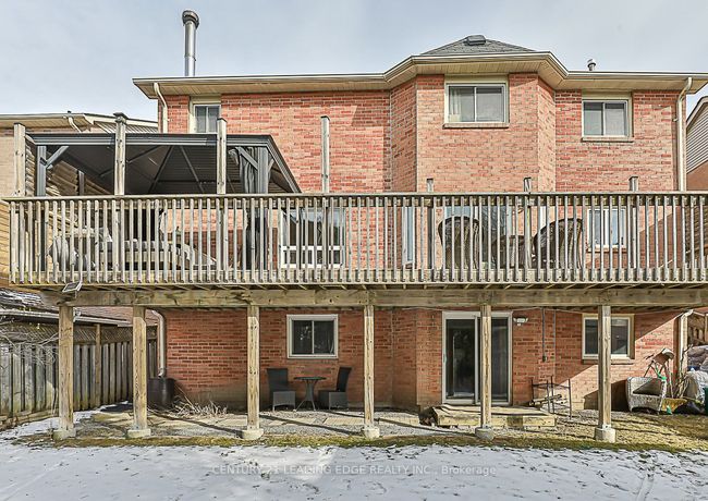 724 Barnes Cres, House other with 5 bedrooms, 4 bathrooms and 6 parking in Oshawa ON | Image 32