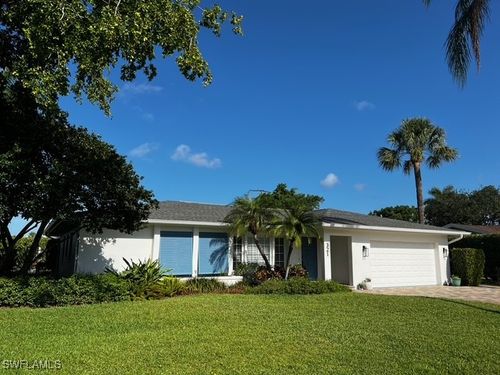 321 Burning Tree Dr, NAPLES, FL, 34105-6319 | Card Image