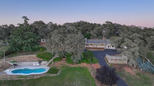 4956 Bell Road, Auburn, CA, 95602 | Card Image