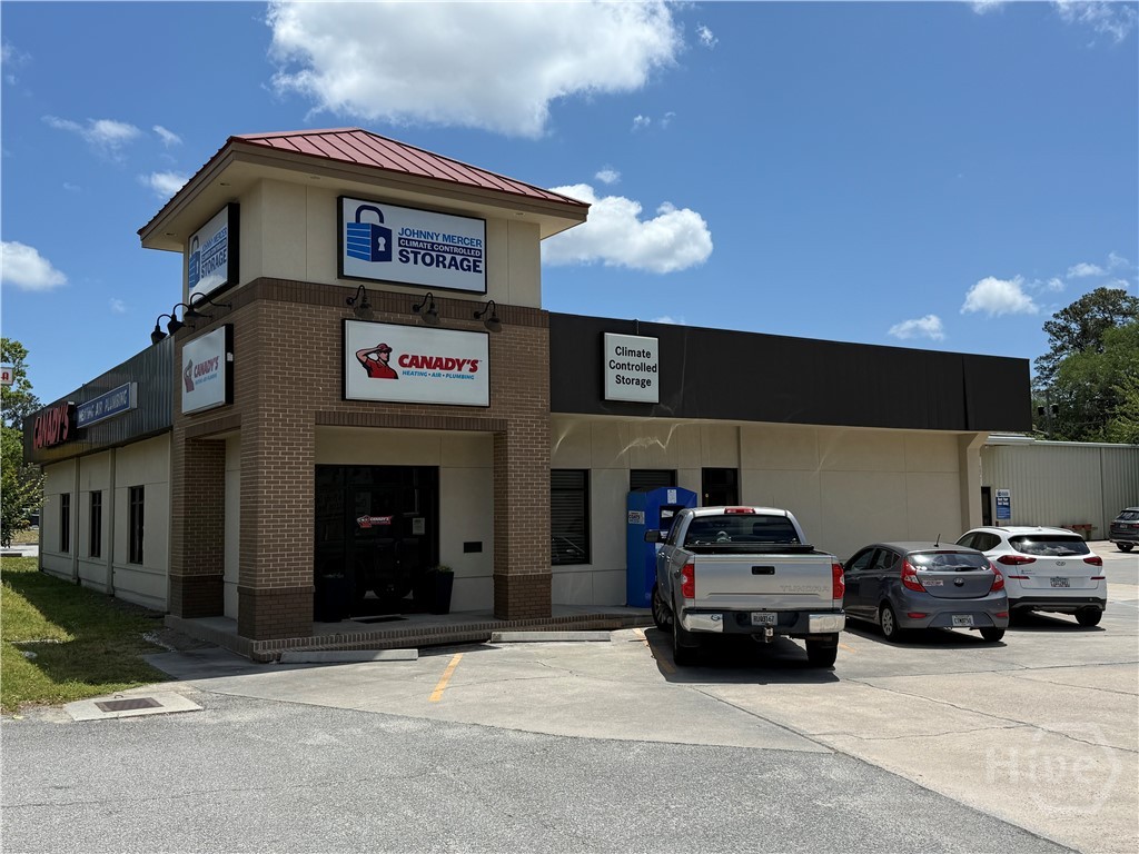 Commercial Sale in Savannah