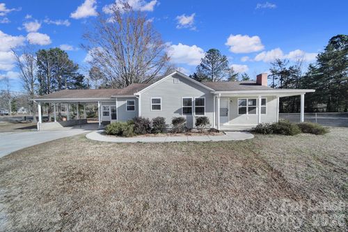 1073 Rocky River Rd, Lancaster, SC, 29720-7438 | Card Image