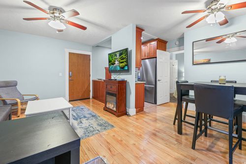 apt-206-125 E 1st Ave, Salt Lake City, UT, 84103-2376 | Card Image