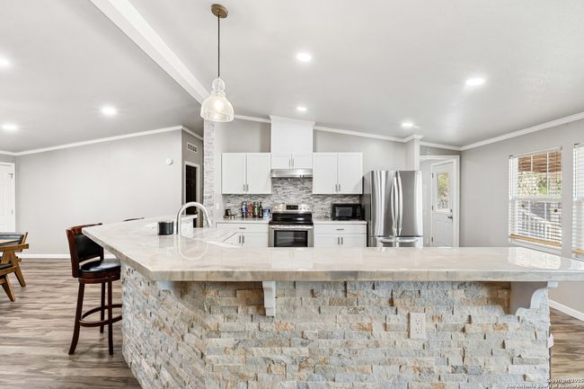 5273 Savannah Way, House other with 3 bedrooms, 2 bathrooms and null parking in Von Ormy TX | Image 8