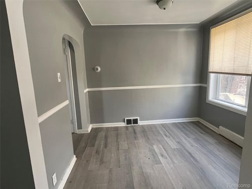 4117 Guilford St, Detroit, MI, 48224-2243 | Card Image