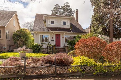 2950 W 31 Ave, Vancouver, BC, V6L2A4 | Card Image