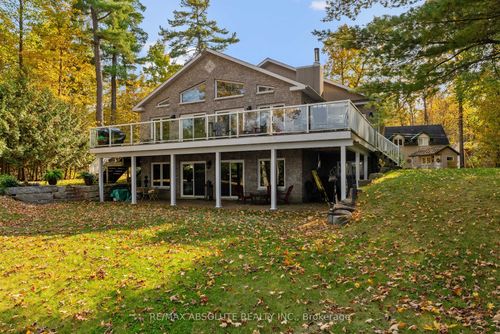 1096 Snye Rd, White Lake, ON, K0A3L0 | Card Image