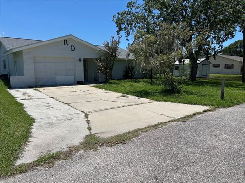 8316 Needles Dr, HUDSON, FL, 34667-4134 | Card Image
