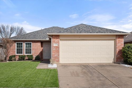 16444 Cowboy Trail, Fort Worth, TX, 76247 | Card Image