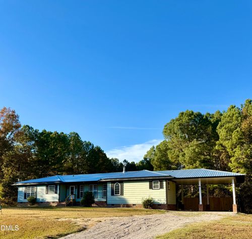 35 Acer Way, Zebulon, NC, 27597-9102 | Card Image