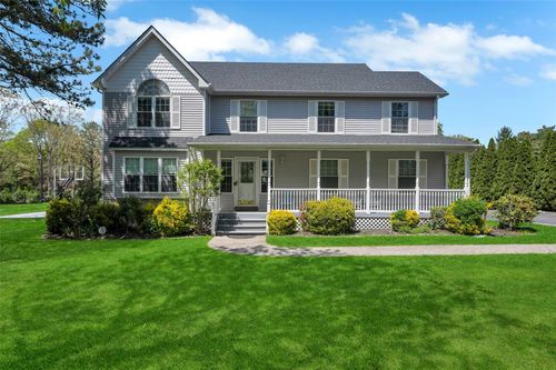7 Ellbridge Ct, S Setauket, NY, 11720-4620 | Card Image
